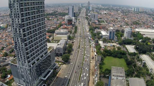 Jalan Gatot Subroto dari udara (Foto: Aditia Noviansyah/kumparan)