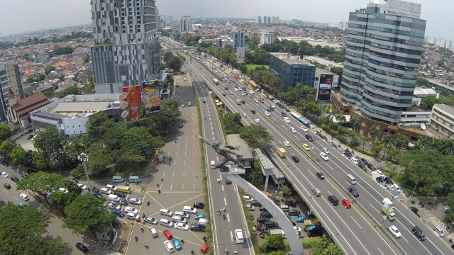 Jalan Gatot Subroto dari udara (Foto: Aditia Noviansyah/kumparan)