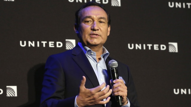 CEO United Airlines.