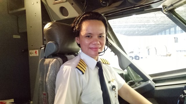 Kapten pilot perempuan pertama Garuda Indonesia. (Foto: Wahyuni Sahara/kumparan)