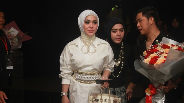 Syahrini dan Chakra Khan. (Foto: Munady Widjaja)