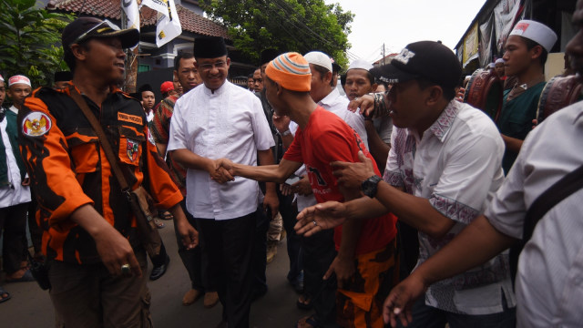 Anies Resmikan Masjid Nurul Ibad di Lubang Buaya (Foto: Antara/Akbar Nugroho Gumay)