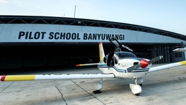 Sekolah Pilot Banyuwangi (Foto: www.lp3b.ac.id/)