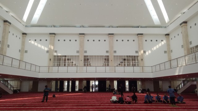 Fasilitas Masjid Raya KH Hasyim Asy'ari. (Foto: Kevin Kurnianto/kumparan)