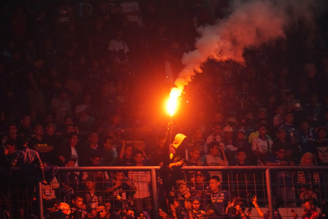 Nyala api Bobotoh. Foto: Aditia Noviansyah/kumparan