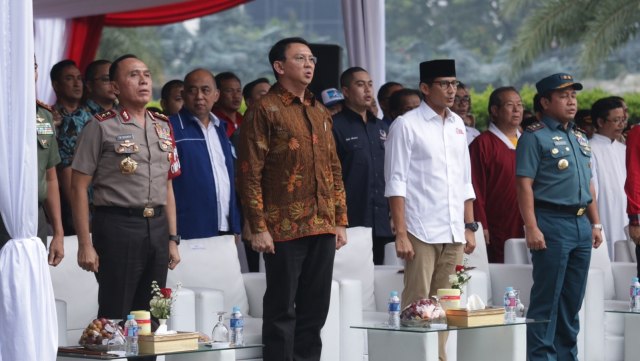 Deklarasi damai Pilkada DKI Jakarta di Monas. (Foto: Fanny Kusumawardhani/kumparan)