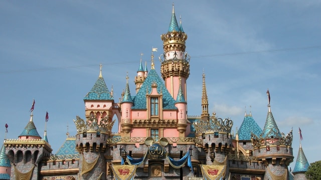 Istana di Disneyland (Foto: Pixabay)