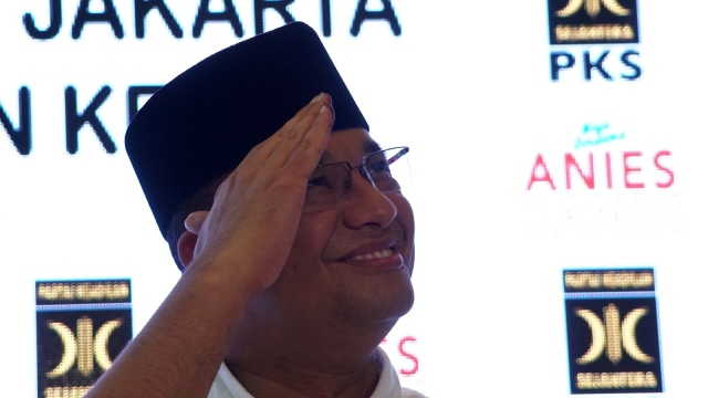 Anies Baswedan di Konferensi Pers Anies-Sandi (Foto: Aditia Noviansyah/kumparan)