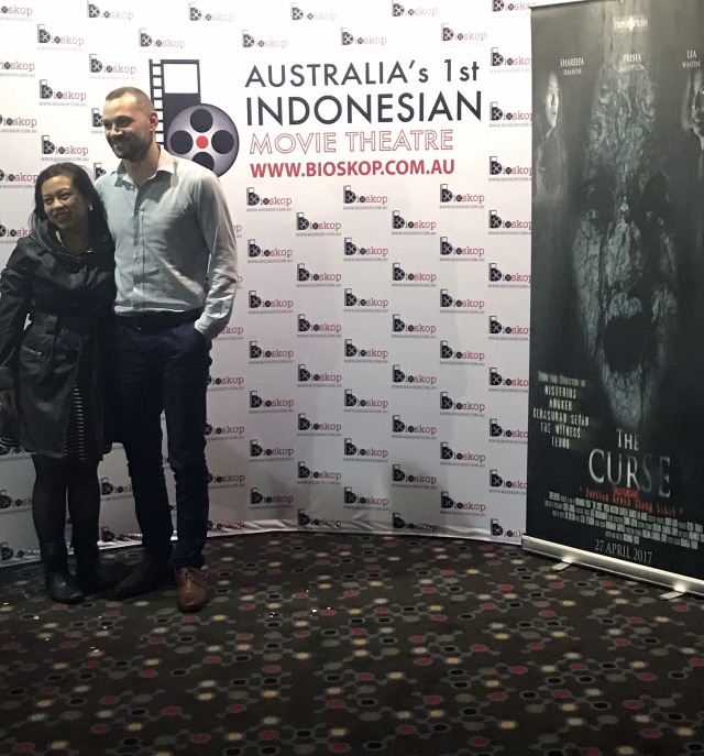 Pasangan di Melbourne usai nonton The Curse (Foto: Adhie Ichsan)