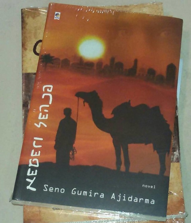 Negeri Senja by Seno Gumira Ajidarma