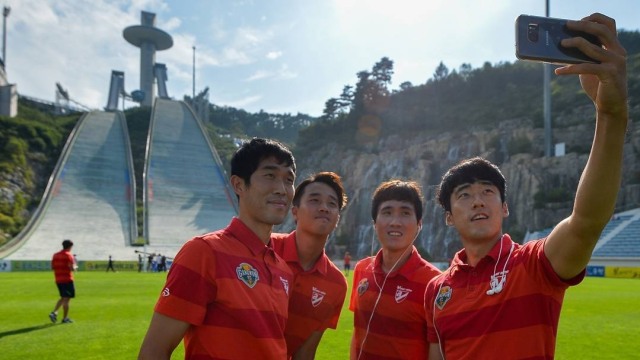 Selfie time! (Foto: Instagram/Gangwon FC)