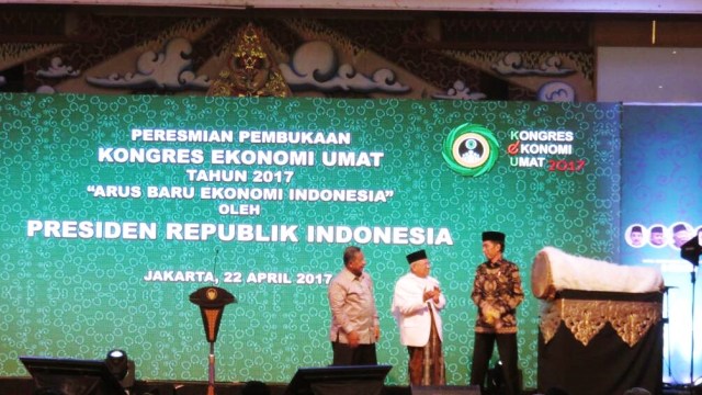 Jokowi di Kongres Ekonomi Umat 2017. (Foto: Yudhistira Amran Saleh/kumparan)