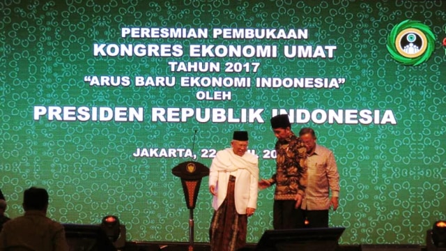 Jokowi di Kongres Ekonomi Umat 2017. (Foto: Yudhistira Amran Saleh/kumparan)