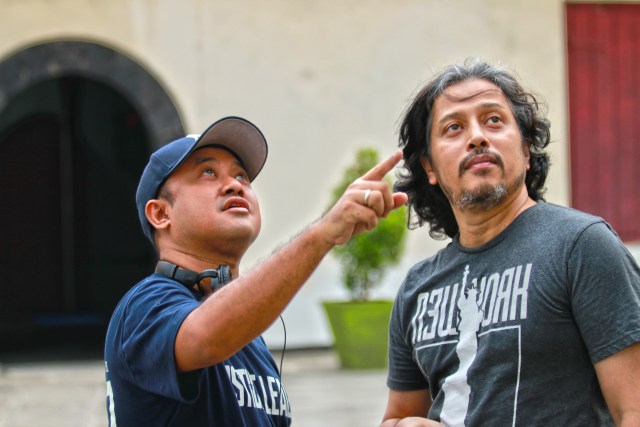 Duo sutradara Rizal Mantovani dan Jose Purnomo (Foto: Screenplay Pictures)