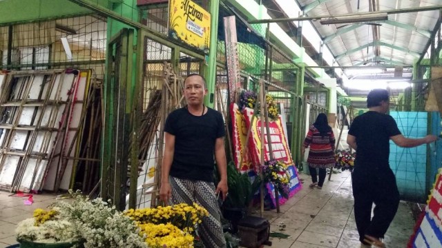 Penjual bunga di Rawa Belong kebanjiran pesanan. (Foto: Fahrian Saleh/kumparan)