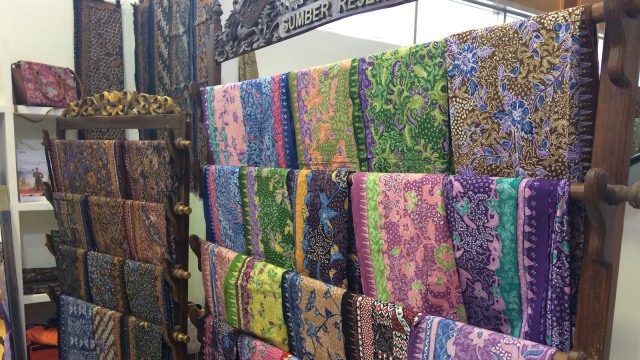 Mengenal 10 Jenis Batik  yang Populer di Indonesia 