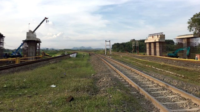 Flyover perlintasan kereta di Kab Tegal - Brebes (Foto: Doc: Humas PUPR)