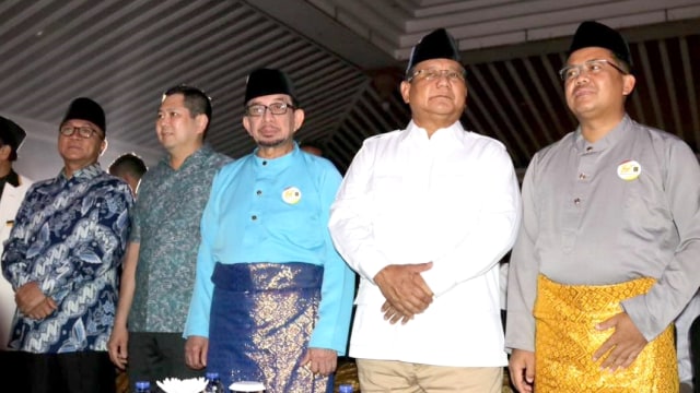 Prabowo dan Hary Tanoe hadiri milad PKS ke-19. (Foto: Fanny Kusumawardhani/kumparan)