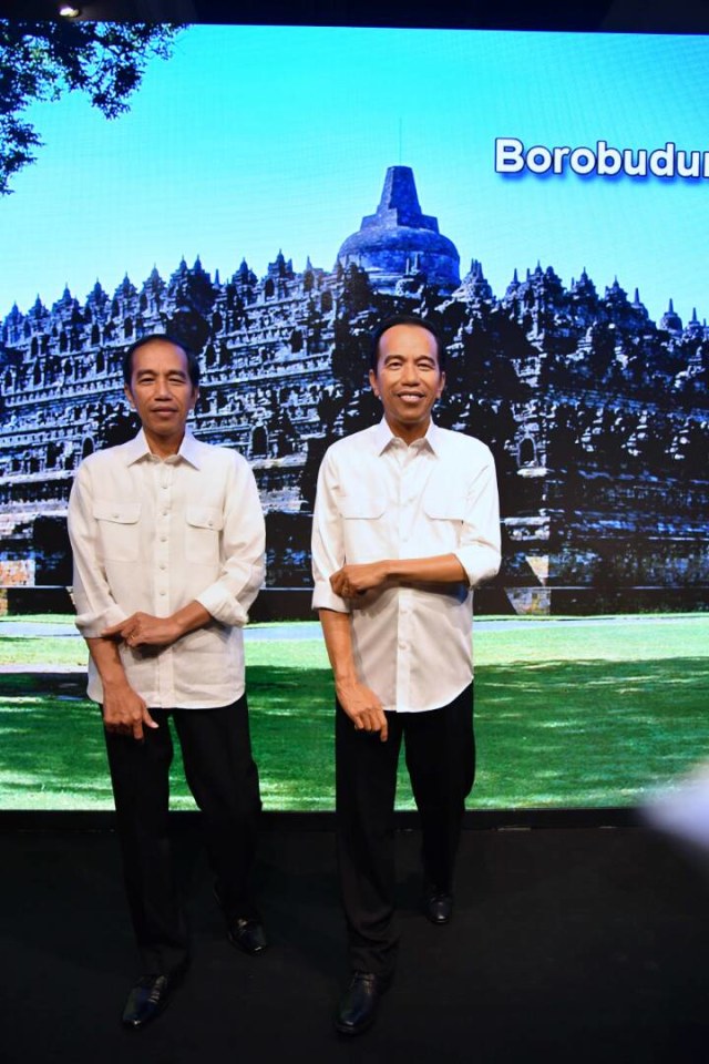 Jokowi dan Iriana di Madame Tussauds Hong Kong (Foto: Dok. Biro Pers, Media, dan Informasi Sekretariat Presiden)