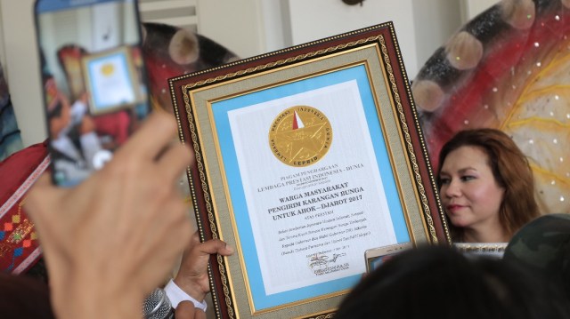 Karangan Bunga Ahok dapat Penghargaan dari Leprid (Foto: Dok. Istimewa)