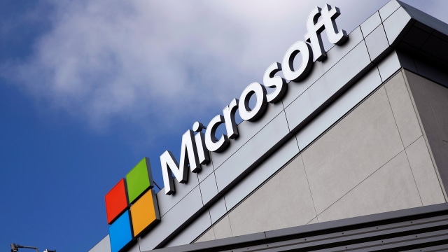 Perusahaan komputer, Microsoft. (Foto: Lucy Nicholson/Reuters)