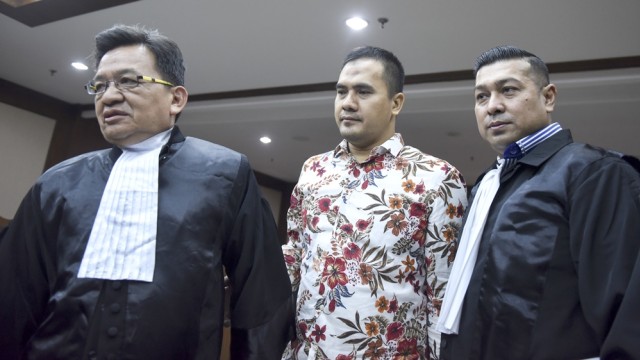 Saipul Jamil di persidangan kasus suap. (Foto: ANTARA FOTO/Hafidz Mubarak)