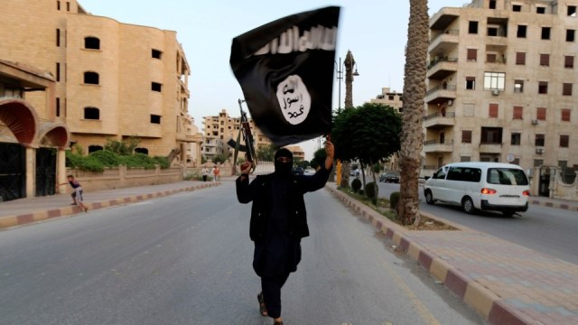 Seorang anggota ISIS. (Foto: REUTERS/Stringer )