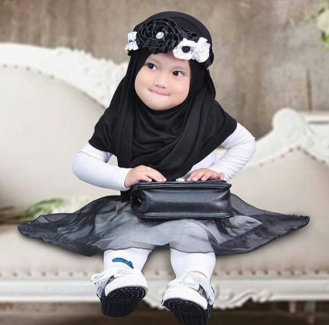 51 Koleksi Gambar Anak Kecil Muslimah Lucu Terbaik