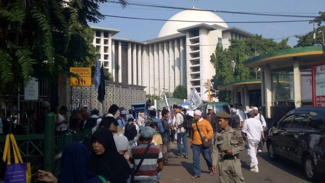 Suasana Aksi 55 di Masjid Istiqlal (Foto: Johanes H/kumparan)