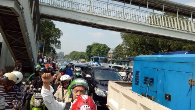 Lalu lintas padat akibat Aksi 55 (Foto: Anggi Dwiky Darmawan/kumparan)