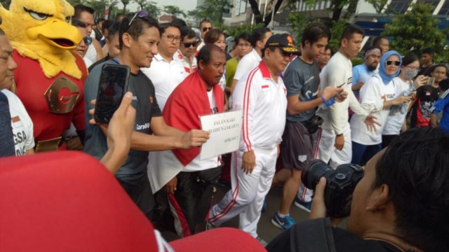 Perayaan kemenangan Sandiaga Uno di CFD. (Foto: Amanaturrosyidah/kumparan)