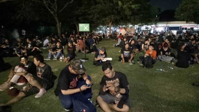 Penonton menunggu acara Hammersonic dimulai (Foto: Jofie Yordan/kumparan)