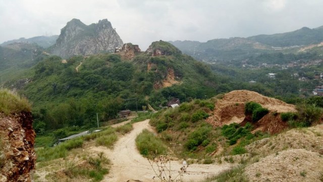 Pegunungan Karst (Foto: Dok. Istimewa)