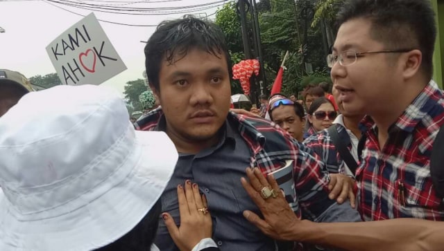 Massa pro Ahok ada yang mengamuk (Foto: Aria Pradana/kumparan)