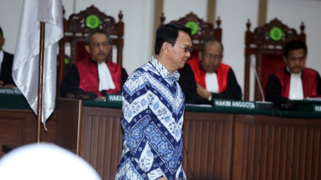 Ahok dalam sidang pembacaan vonis. (Foto: Isra Triansyah/POOL)