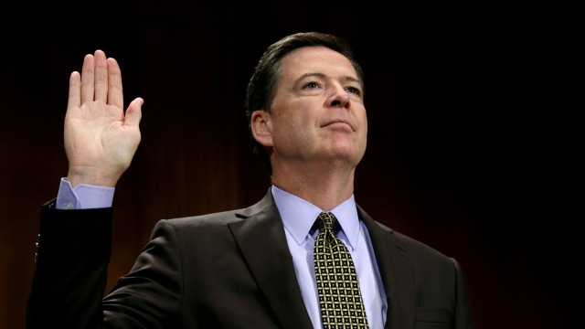 Direktur FBI James Comey. (Foto: Reuters/Kevin Lamarque)