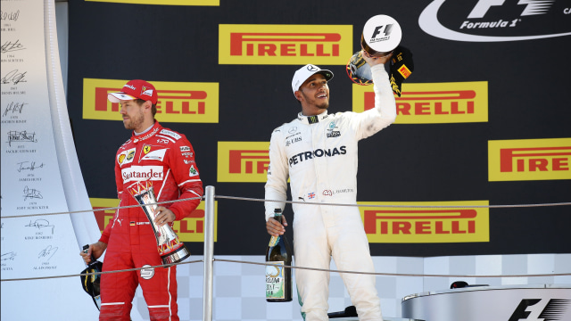 Hamilton juarai GP Spanyol. (Foto: AP Photo/Manu Fernandez)