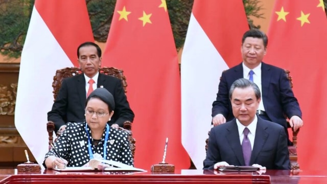 Jokowi, Xi Jinping, dan menlu kedua negara Foto: Biro Pers, Media, dan Informasi Sekretariat Presiden