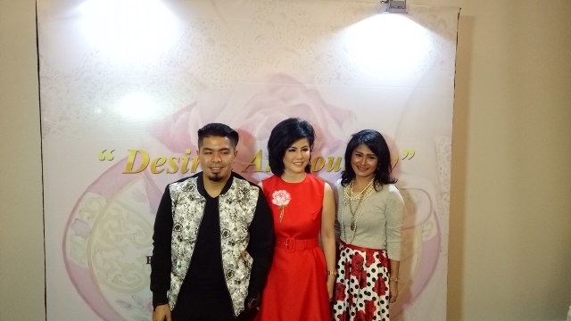 Bams ex Samson,  ibunya, dan Tamara Geraldine (Foto: Yurika Kencana/kumparan)