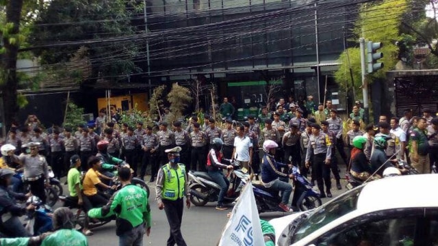 Demo di kantor Gojek (Foto: Dok. Misbah)