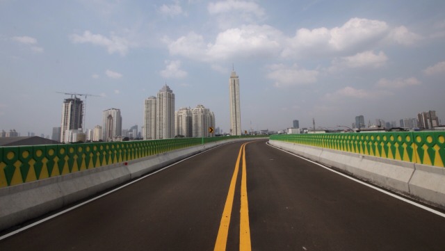 Jalan layang Tendean-Ciledug (Foto: Fanny Kusumawardhani/kumparan)