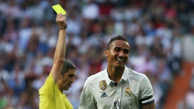 Danilo salah satu pemain terburuk Madrid. (Foto: Reuters/Sergio Perez)