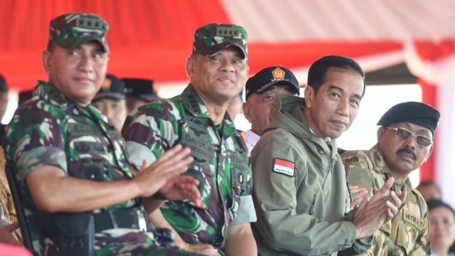 Presiden Joko Widodo di Natuna, Kepulauan Riau (Foto: Dok. Biro Pers, Media, dan Informasi Sekretariat Presiden)