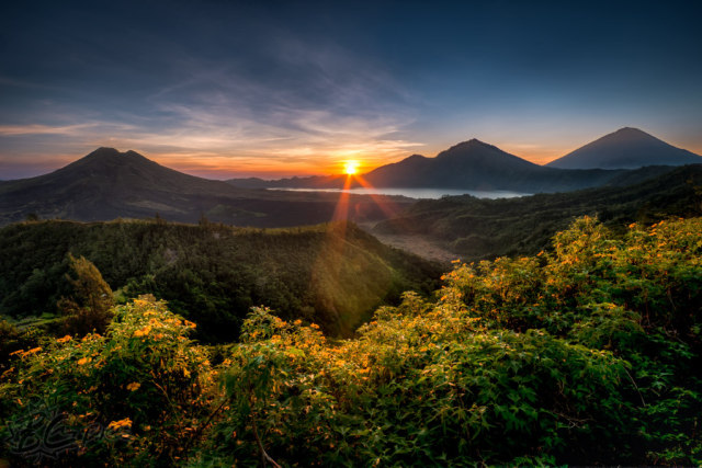 Jangan Takut Naik Gunung! 5 Gunung ini Cukup Ramah Untuk Kamu Taklukan (5)