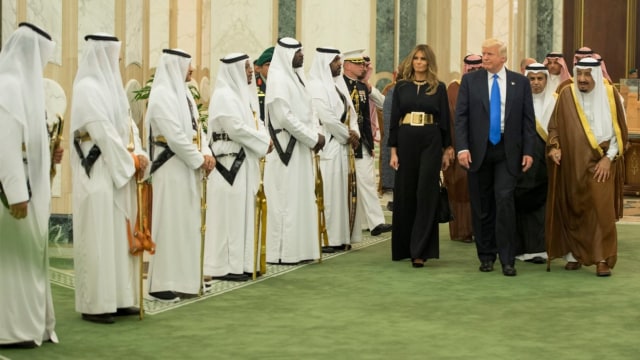 Kunjungan Donald Trump ke Arab Saudi. (Foto: Saudi Press Agency via Reuters)