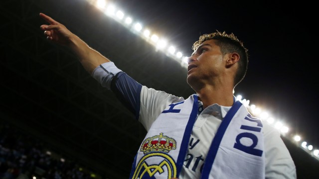 Untukmu, Cristiano. (Foto: Reuters/Jon Nazca)