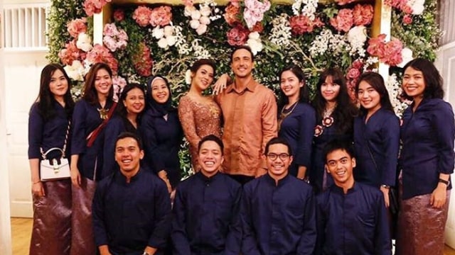 Tunangan Raisa dan Hamish (Foto: Instagram/pasoetriweddings)