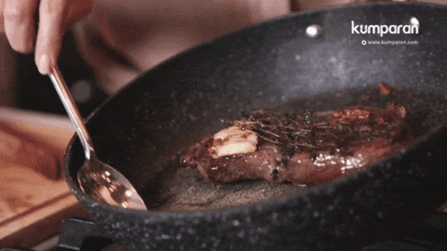 Pan Seared Simple Steak (Foto: kumparan)
