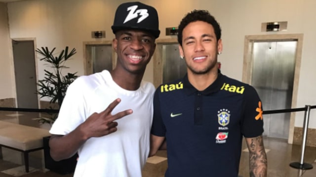 Vinicius Jr dan Neymar. (Foto: Twitter @Vini11official)