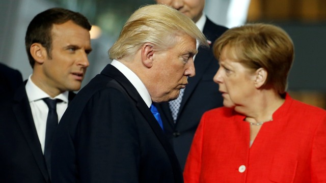 Trump bersitegang dengan Merkel dan Macron. (Foto: REUTERS/Jonathan Ernst)